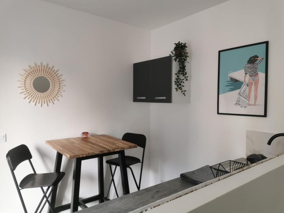 Studio Cosy Et Renove A 2 Pas Gare Reims Centre - Rue Apartment Bagian luar foto