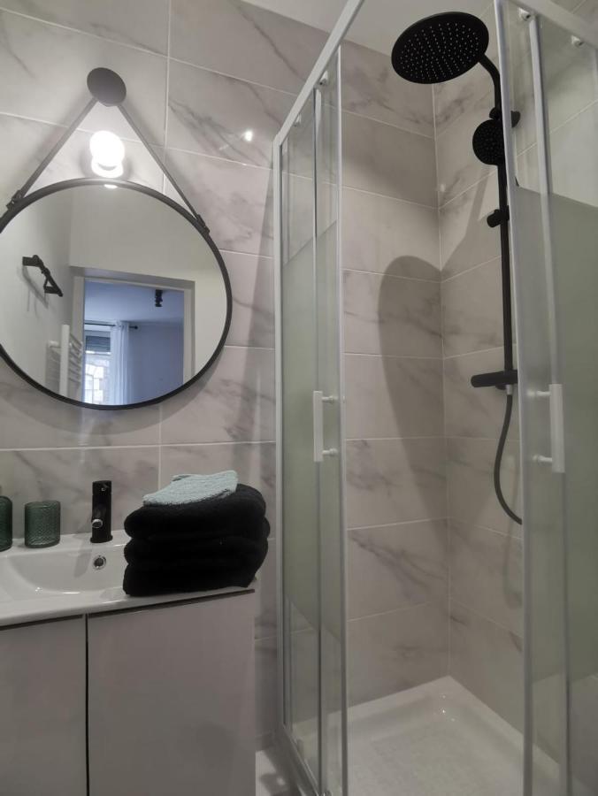Studio Cosy Et Renove A 2 Pas Gare Reims Centre - Rue Apartment Bagian luar foto